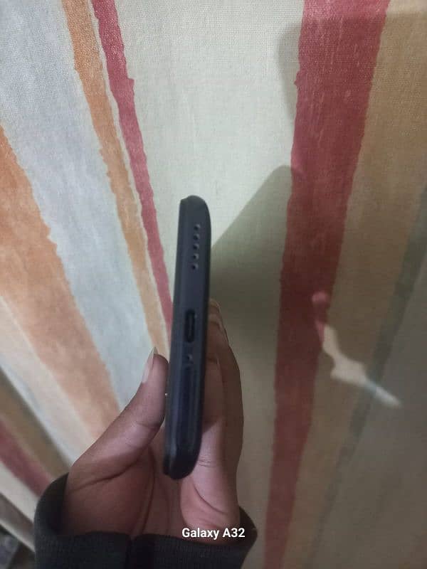 Vivo v17 pro for sale or exchange available with iphone 5