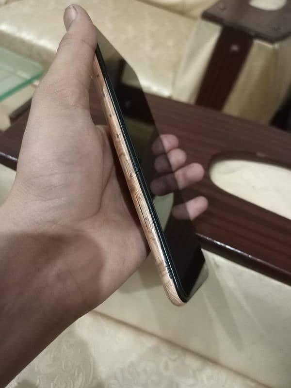 Infinix S5 lite in Good Condition. 4