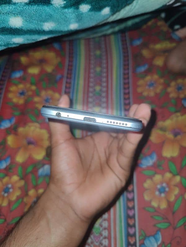 infinix HOT 12  10by10 condition 10