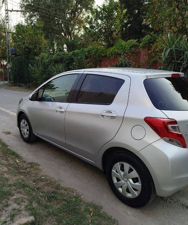 Toyota Vitz 2016 10