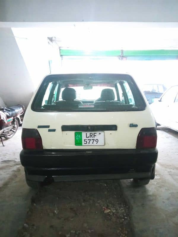 Fiat Uno Model 2002 good condition cell/03334326617 2