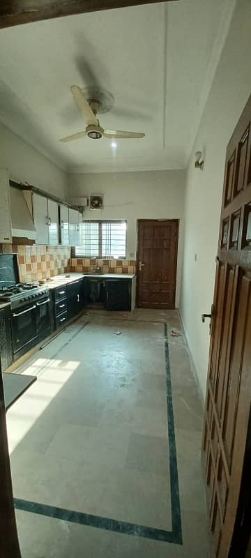 14marla 3beds DD TV lounge kitchen attached baths Brand New upper portion for rent in G 14 4 islamabad 2