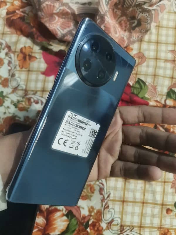 tecno spark 20 pro plus 8/256 2