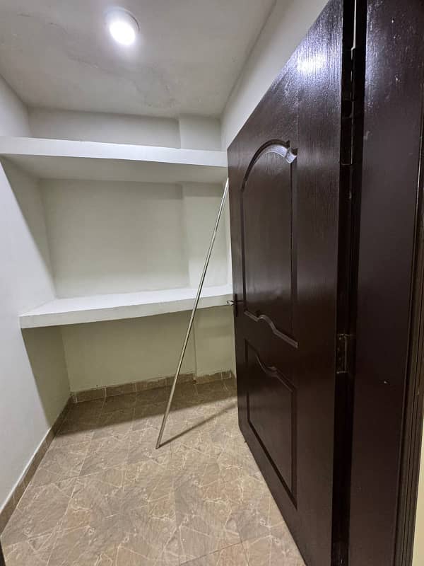 10 Marla Flat Is Available For Sale In Askari 11 At Super Hot Location With Gas 6