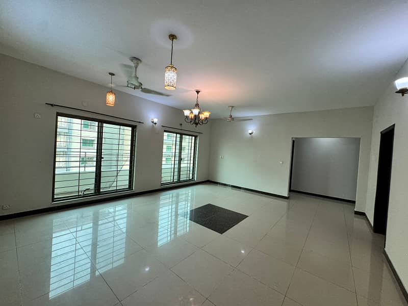 10 Marla Flat Is Available For Sale In Askari 11 At Super Hot Location With Gas 1