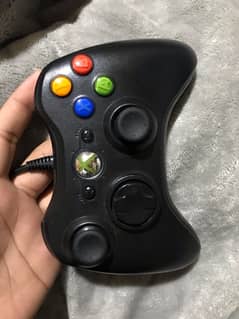 Xbox 360 with wireless orignal controller referbish