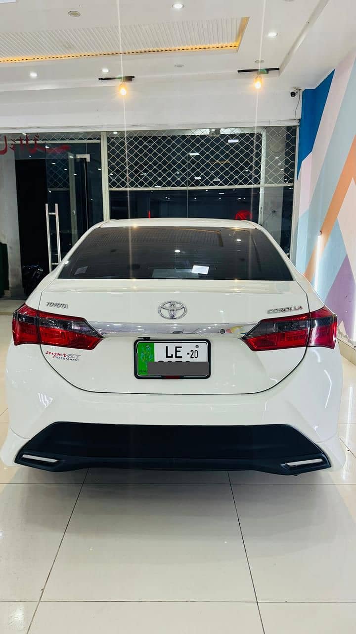 Toyota Corolla GLI 2020 5