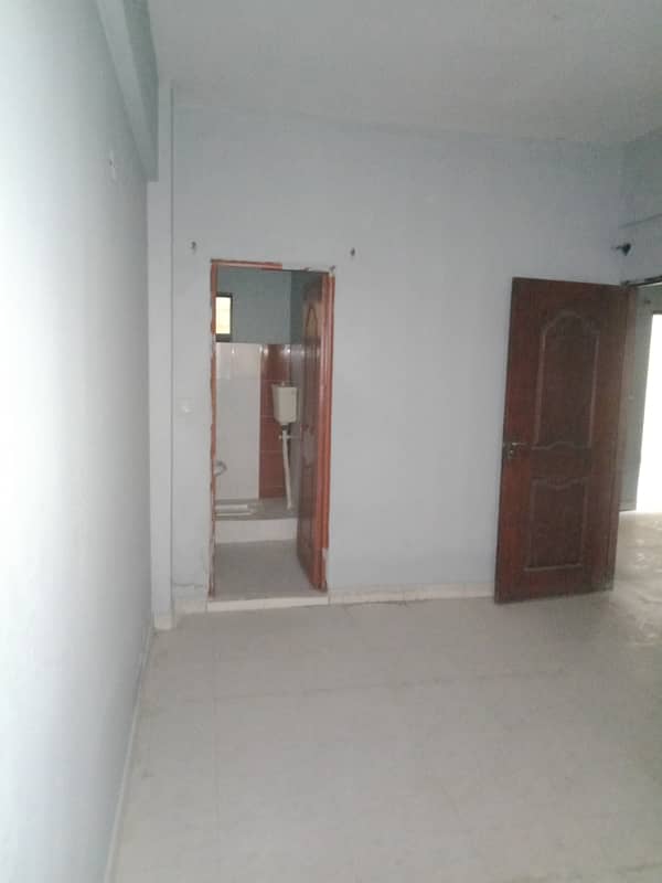 2 Bed Lounge Flat For Sale 10