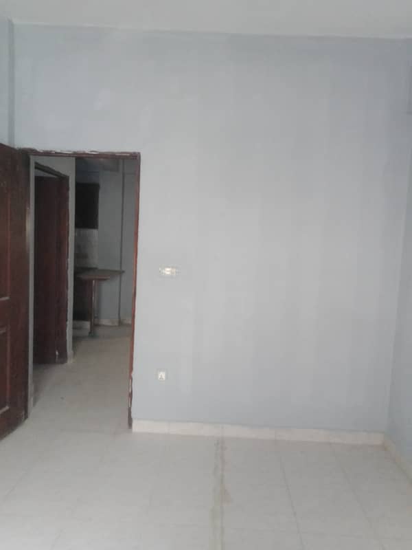 2 Bed Lounge Flat For Sale 18