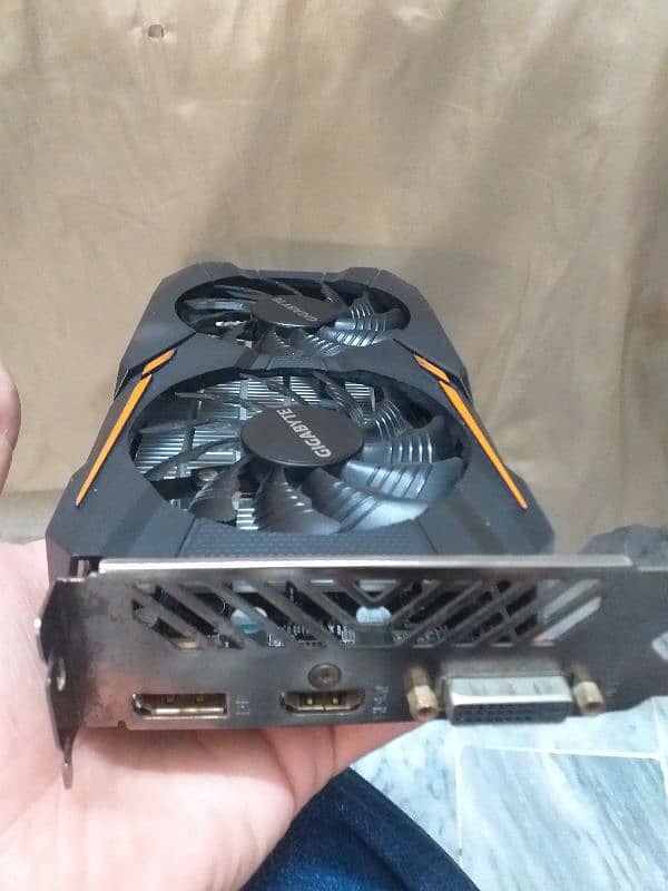 gigabyte gtx 1050 2gb 128 bit ddr 5 oc 1