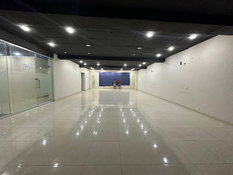 1 kanal beautiful Floor Available for rent 0