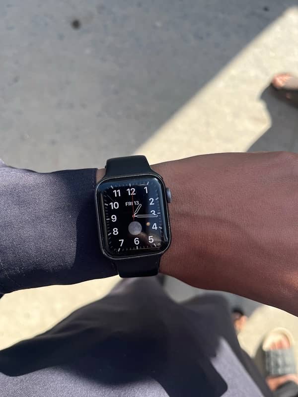 Apple watch series 4 2