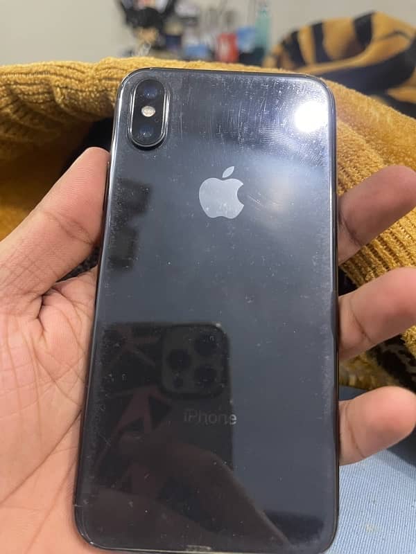 IPhone X (256gb) pta approved ( update k wajha se stuck hogaya hai) 0