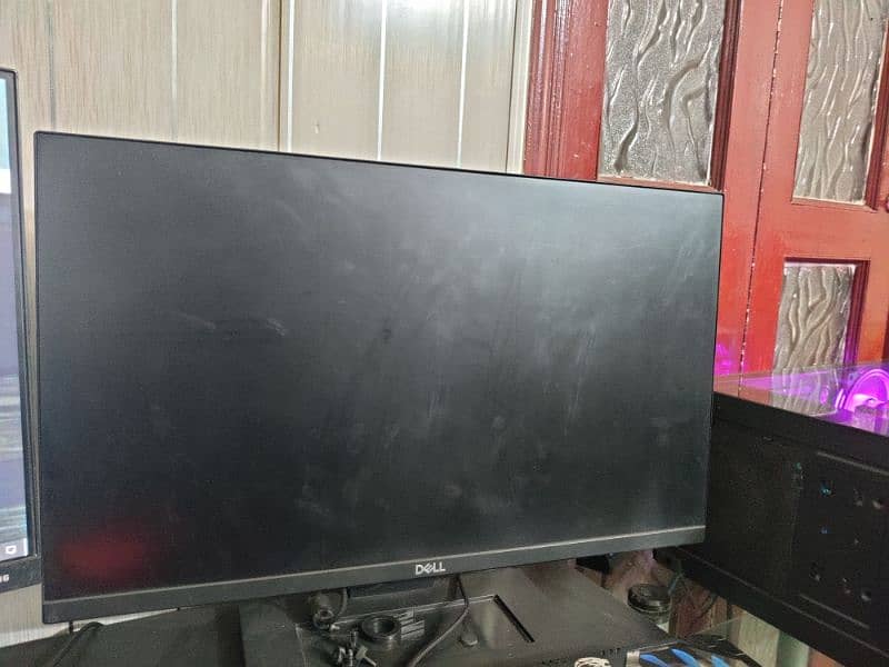 Monitor Dell 22 Inch IPS Borderless LED 0