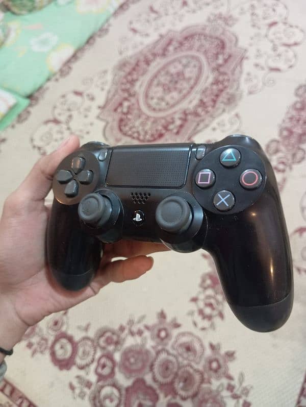 Ps4 slim 5