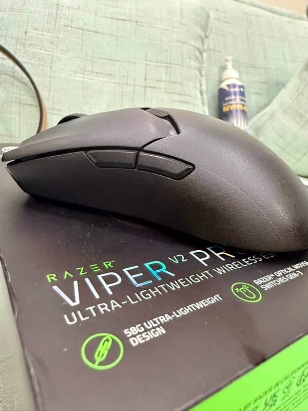 Razer Viper V2 Pro 0