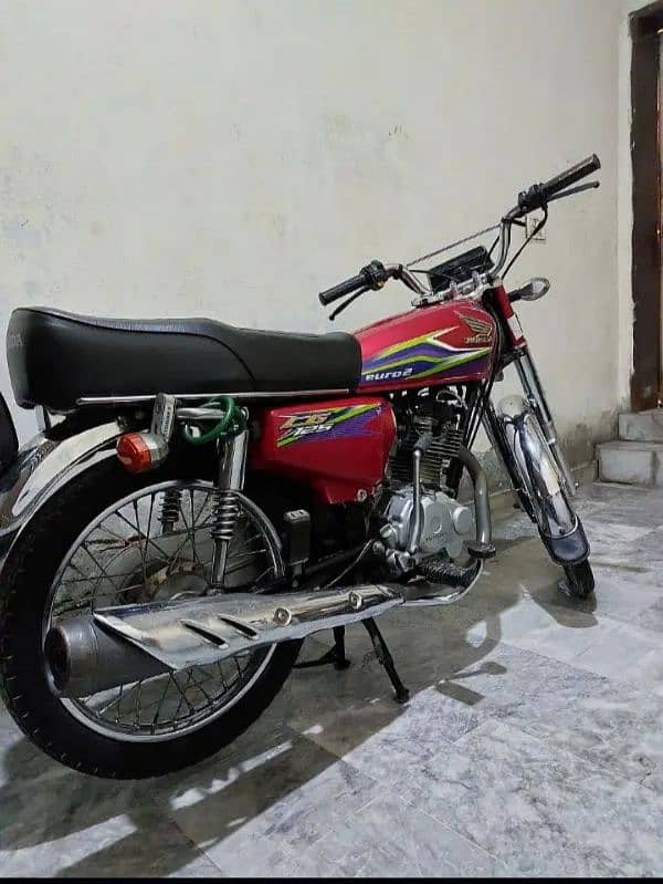 Honda 125 (Modal 2017) urgent sale 0