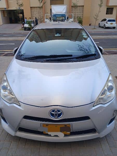 Toyota Aqua 2014 registered is available for sale 11