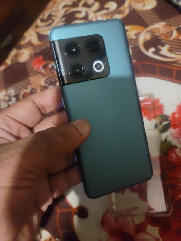 One plus 10 pro5g 256 gb dual sim . PTA approved 1