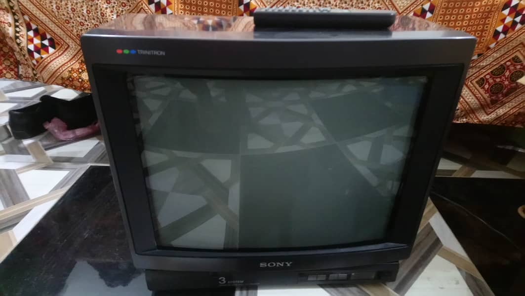 21 inch Sony Television for sale 1