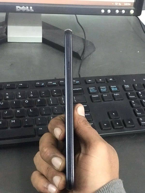 Infinix 6/128 ha no open no repair exchangeposible sath cash b da doga 1