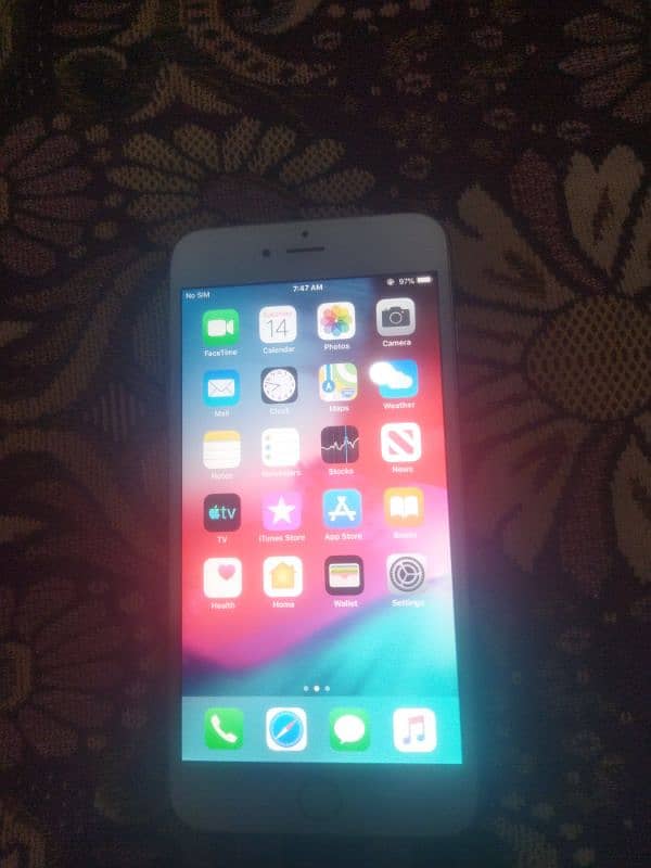 iphone 6plus 64GB front camera disabled but back working good 0