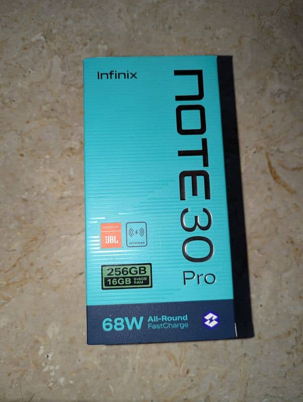 Infinix Note 30 Pro 8/256 4