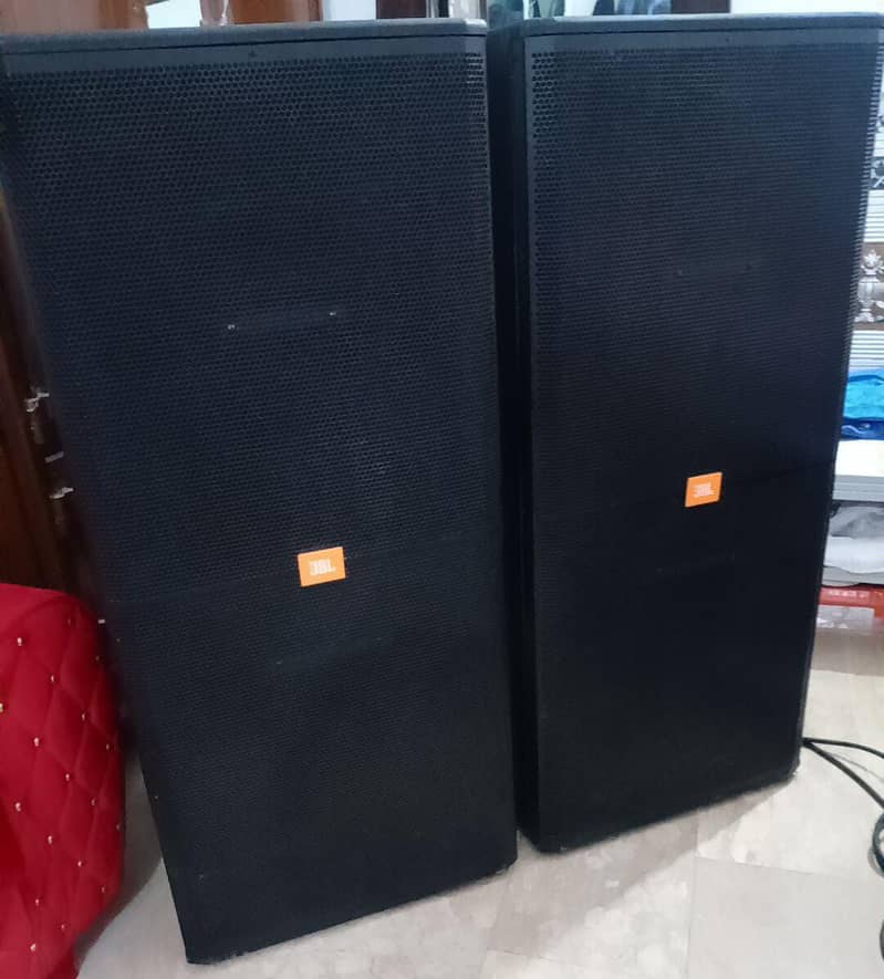 JBL Full range speaksers for sale 0