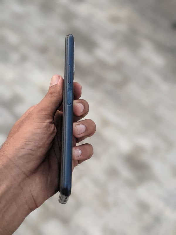 Vivo y12A 5