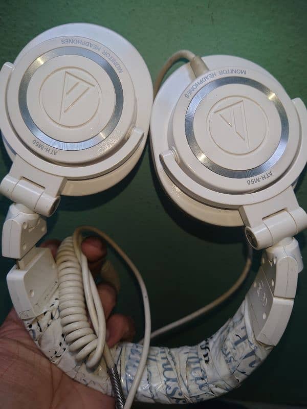 Audio Technica M50x Headphones 3