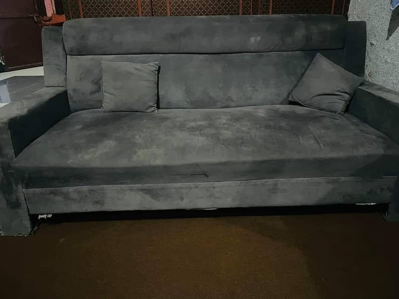 Used 5 seater sofa sets for sale in excellent condition 0