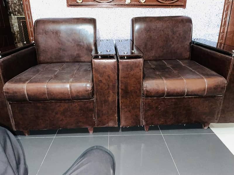 Used 5 seater sofa sets for sale in excellent condition 9