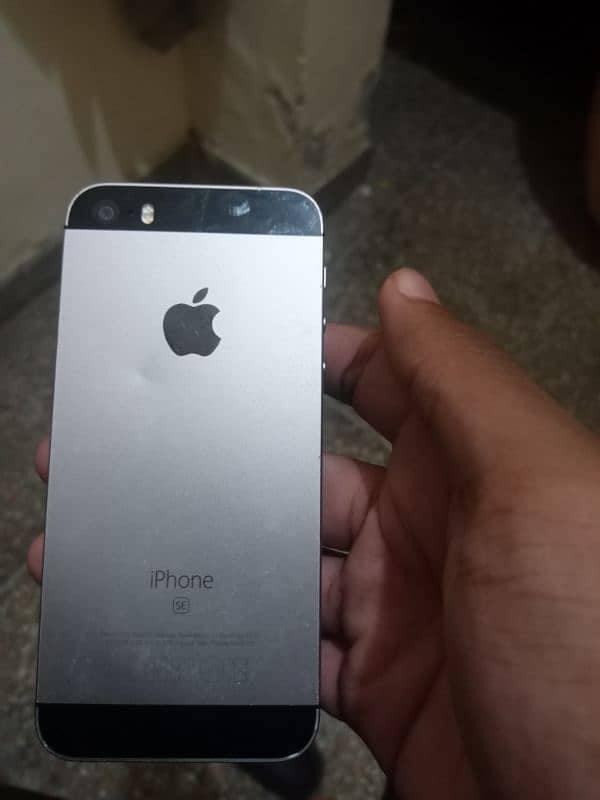 Iphone SE for sale ha 3