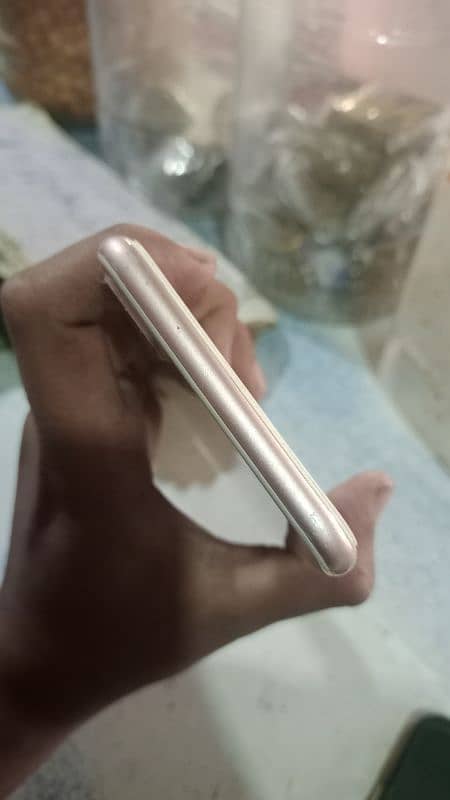 iPhone 7 plus non pta 128 GB 5