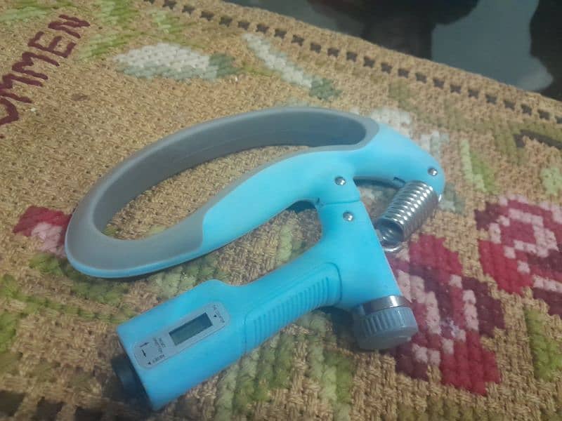 Hand gripper 3