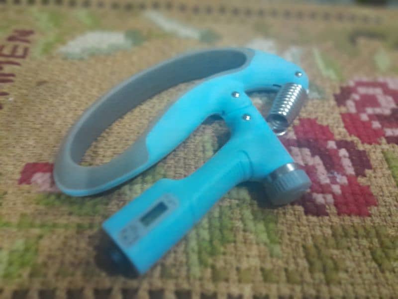 Hand gripper 4