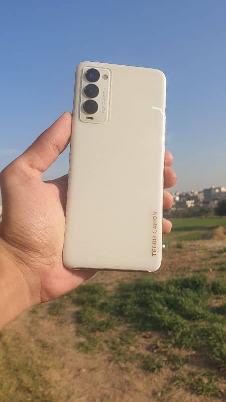 Camon 18P 1