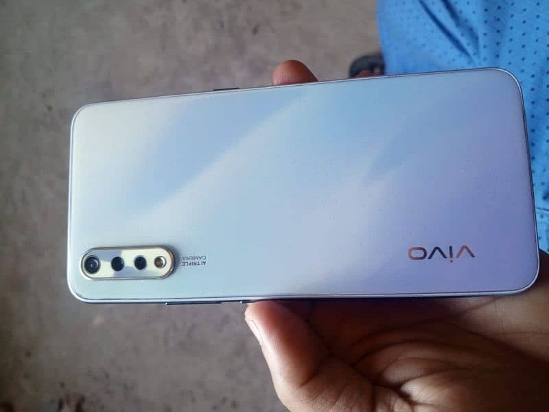 vivo S1 4 128 only mobile 0