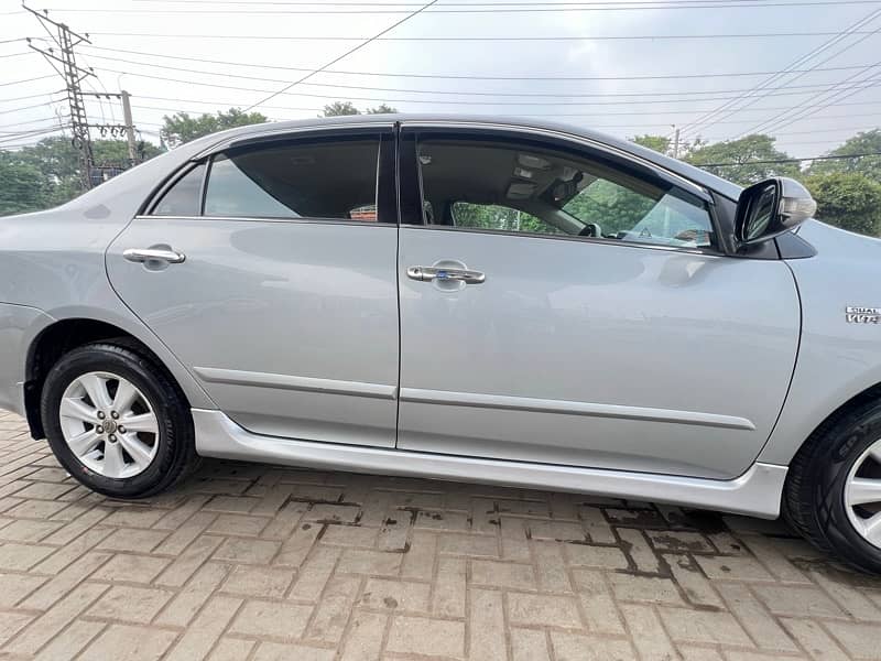 Toyota Altis Grande 2012 8