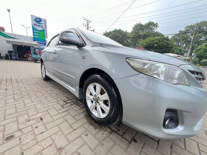 Toyota Altis Grande 2012 9