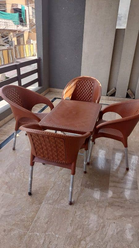 PLASTIC OUTDOOR GARDEN CHAIRS TABLE SET AVAILABLE FOR SALE 5