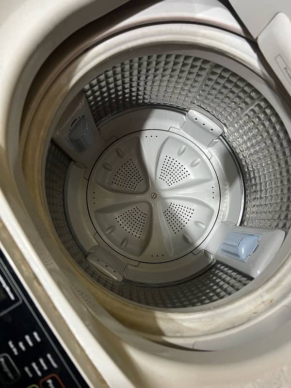 Haier 8.5kg automatic washing machine 3