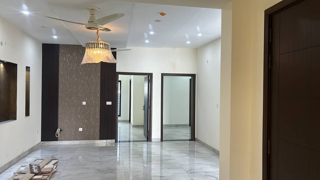 DHA RAHBAR 8 MARLA BRAND NEW HOUSE WITH REASONABALE PRICE AVAILABLE FOR SALE 0