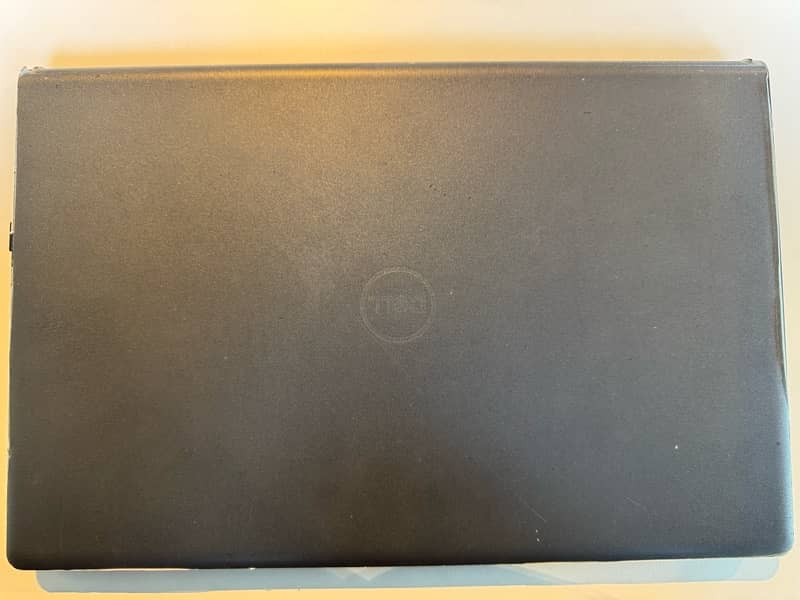 Dell Vostro 3520 I5-12th gen 1