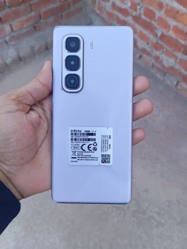 Infinix hot 50 pro plus (13+256) 0