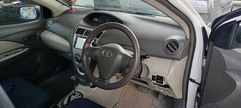 Toyota Belta 2009 7