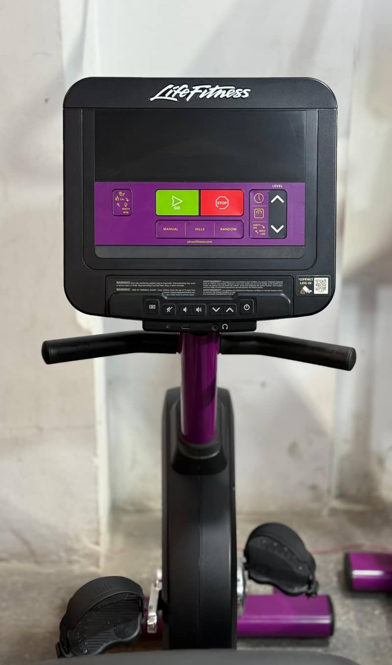 Recubment Bike Life Fitness\Treadmill\Elliptical\New & Used For Sale 3