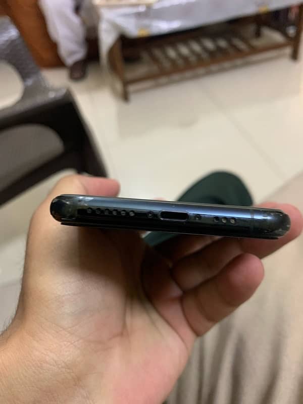 I IPhone 11 PTA approved 1