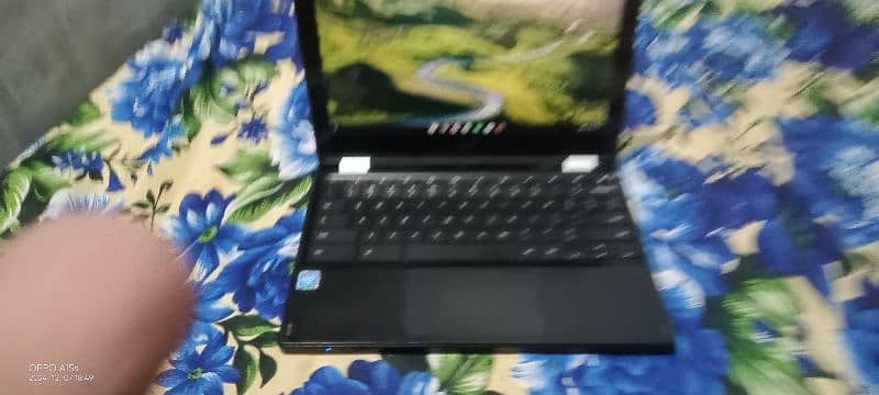 Acer r 11 new condition hai exchange for mobile 3