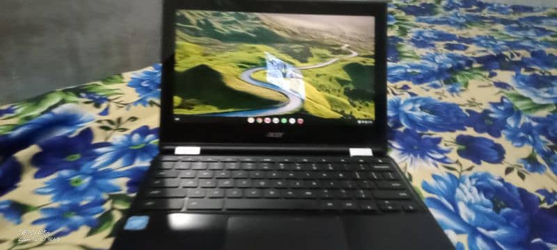 Acer r 11 new condition hai exchange for mobile 5